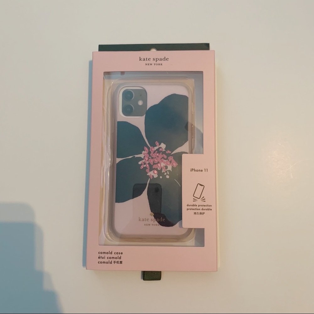 SOLD Kate Spade grand flora case for iPhone 11
